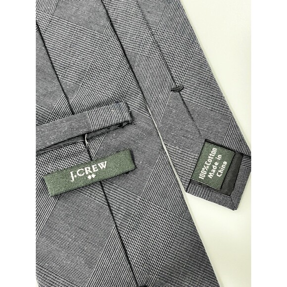 J Crew Necktie Dark Heather Gray 58”x3”. 100% Cotton Texture Design - Picture 7 of 7